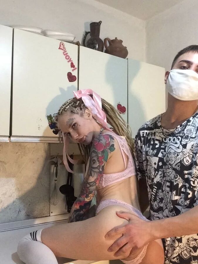 Fucking my hot girlfriend in knee socks