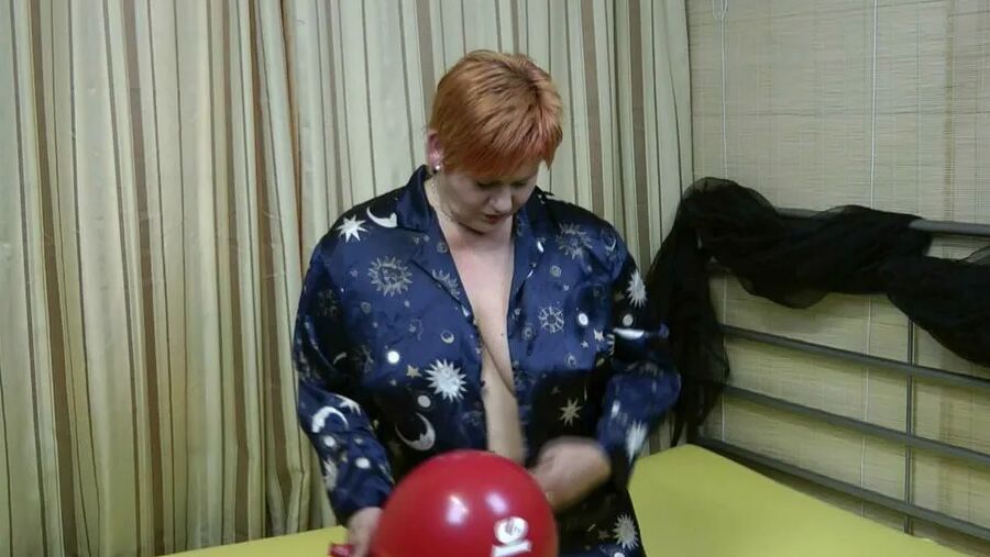 Naked balloon games