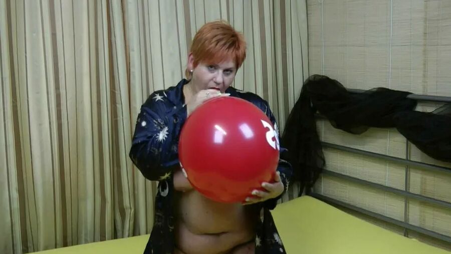 Naked balloon games
