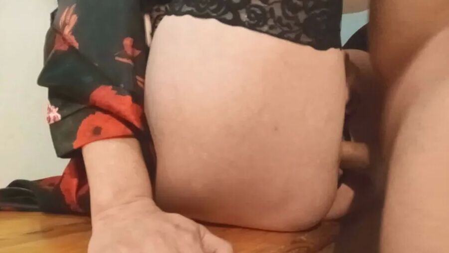 Sexy Mature MILF