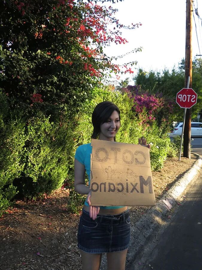 Kurea Asuka :: Hitchhiking To Mexico - CARIBBEANCOM