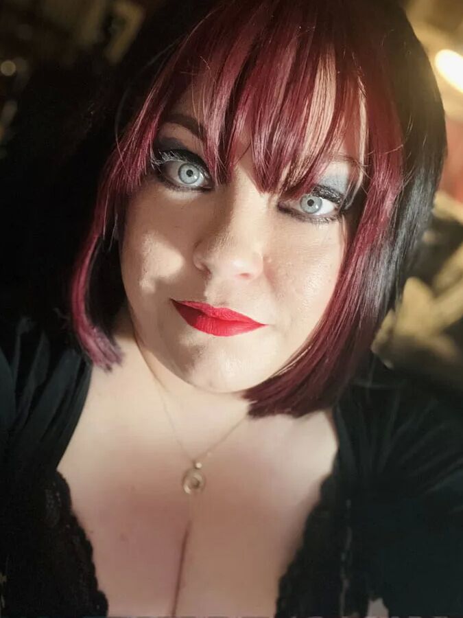 Tina Snua Selfies #5