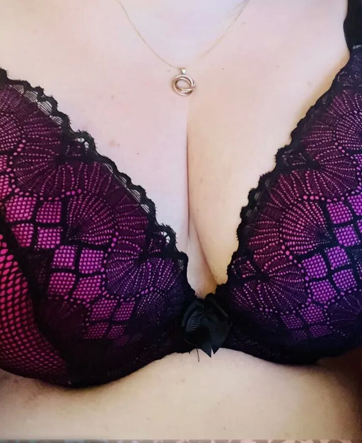Tina Snua Selfies #5