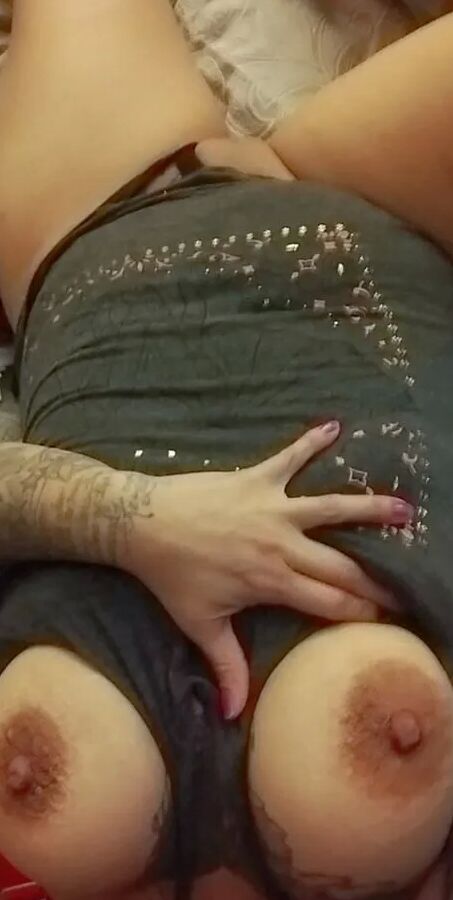 Sweetpinkgirl big beautiful boobs