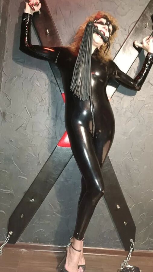 BDSM mom