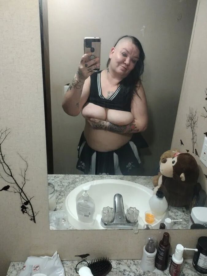 Goth cheerleader