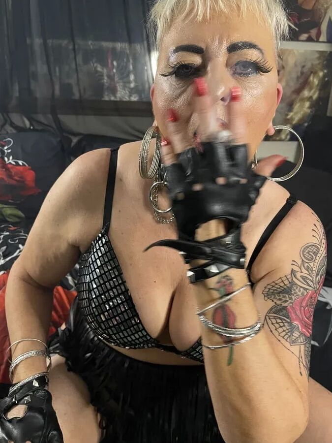 SLUT 610
