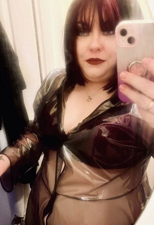 Tina Snua Selfies #4
