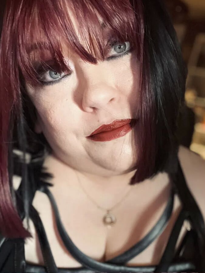 Tina Snua Selfies #4