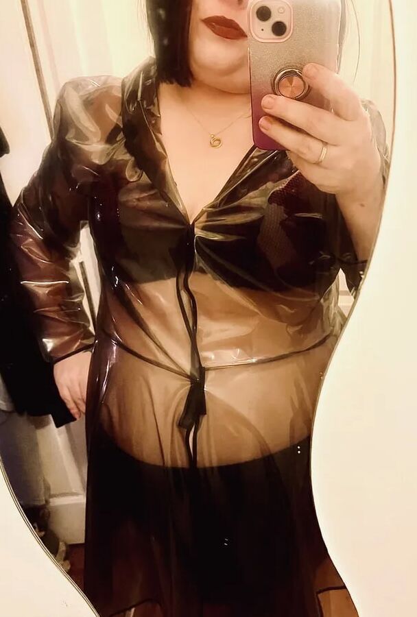 Tina Snua Selfies #4