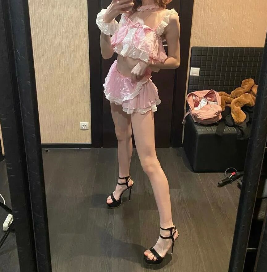 Cute babe