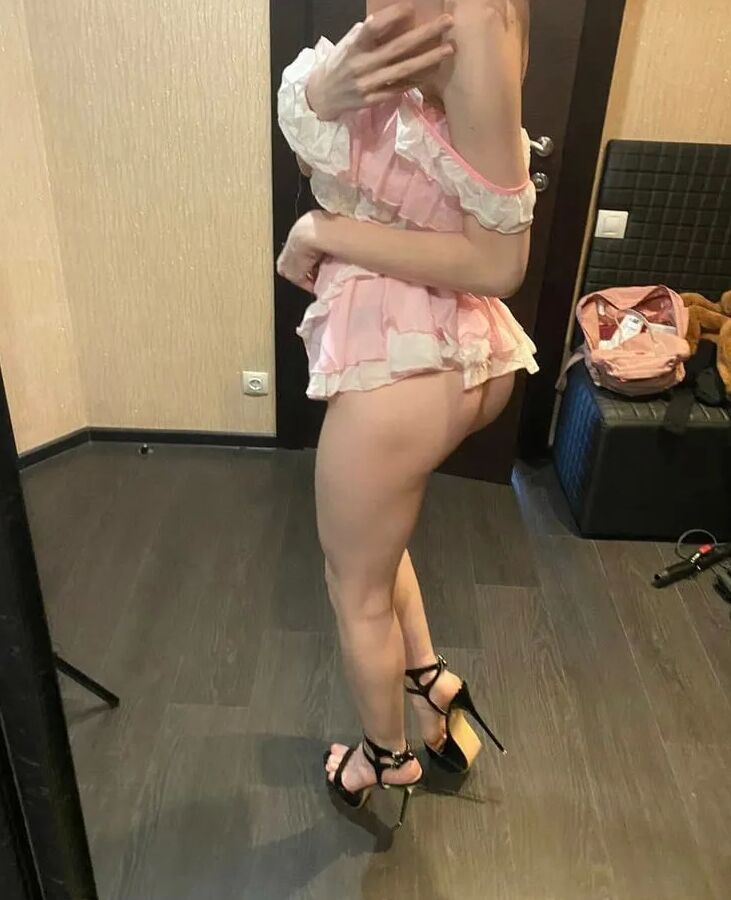 Cute babe