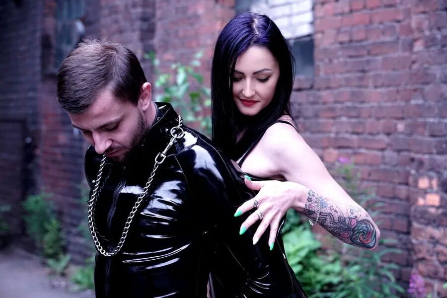 Gentle female domination. Rope bondage.