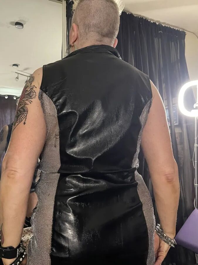SLUT 608
