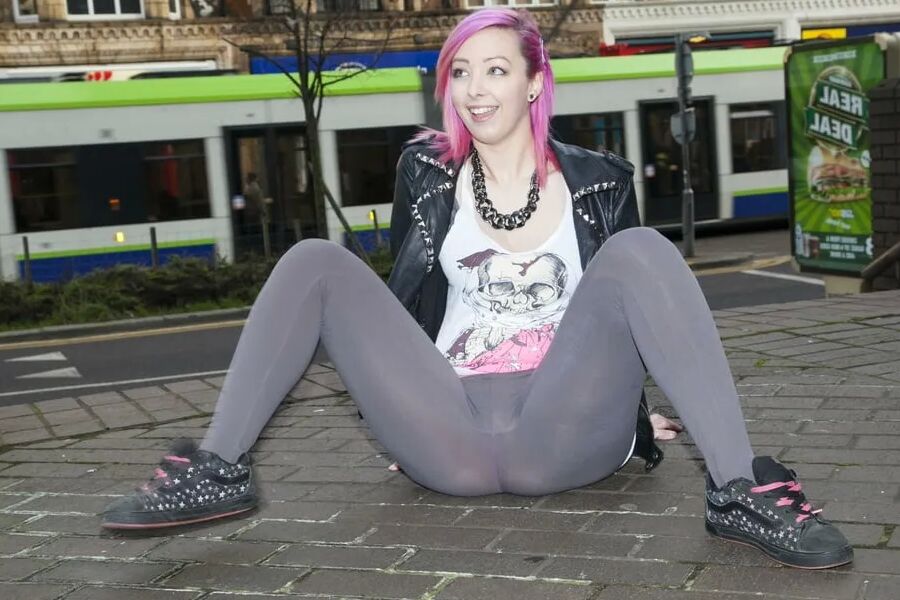 Pink hair don’t care