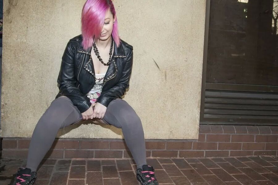 Pink hair don’t care