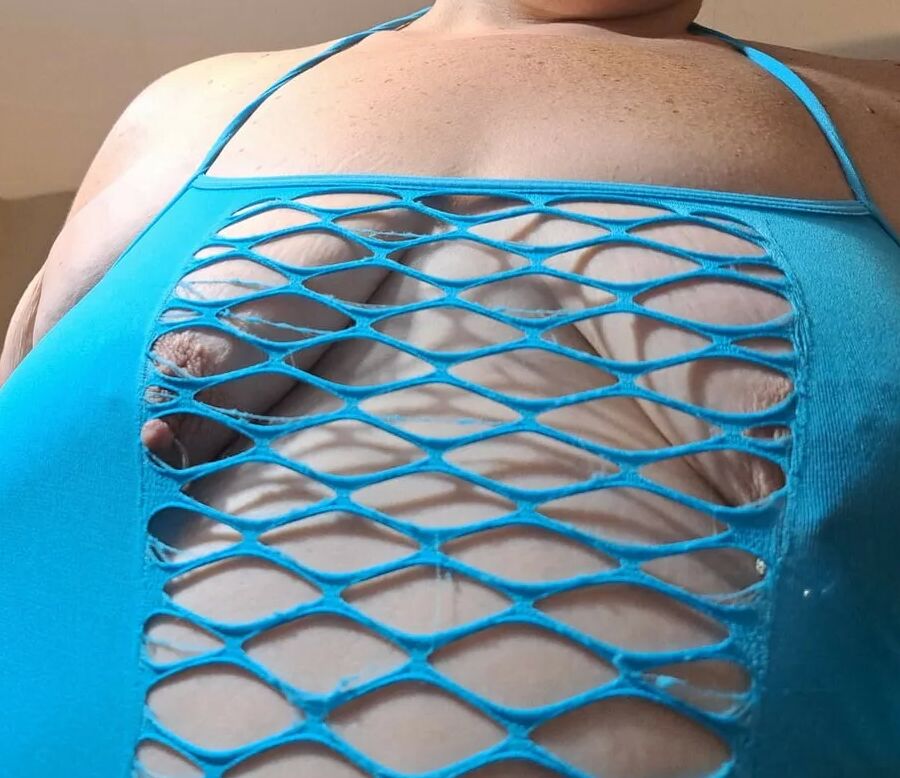 Photo shoot turns into BJ and Anal