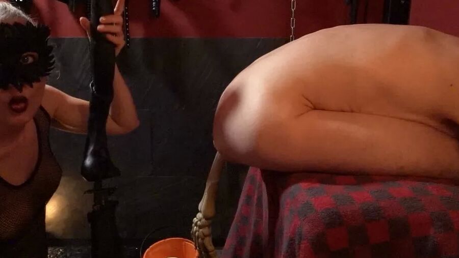 The Halloween Fist and Machine Fucking