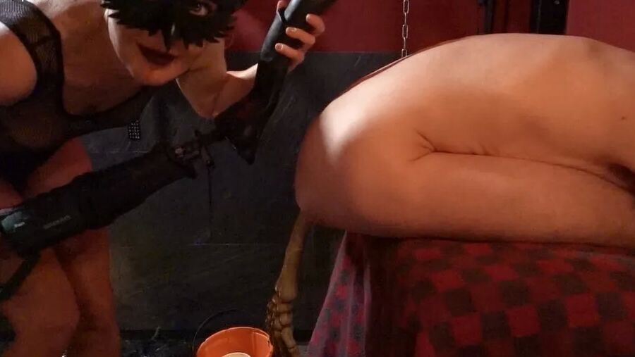 The Halloween Fist and Machine Fucking
