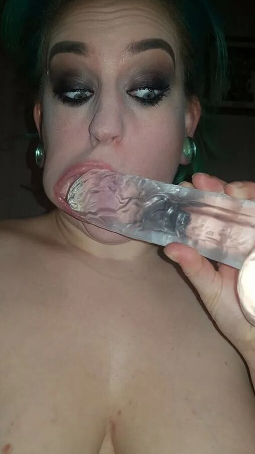 Chubby MILF Amy Leaf anal and dildos