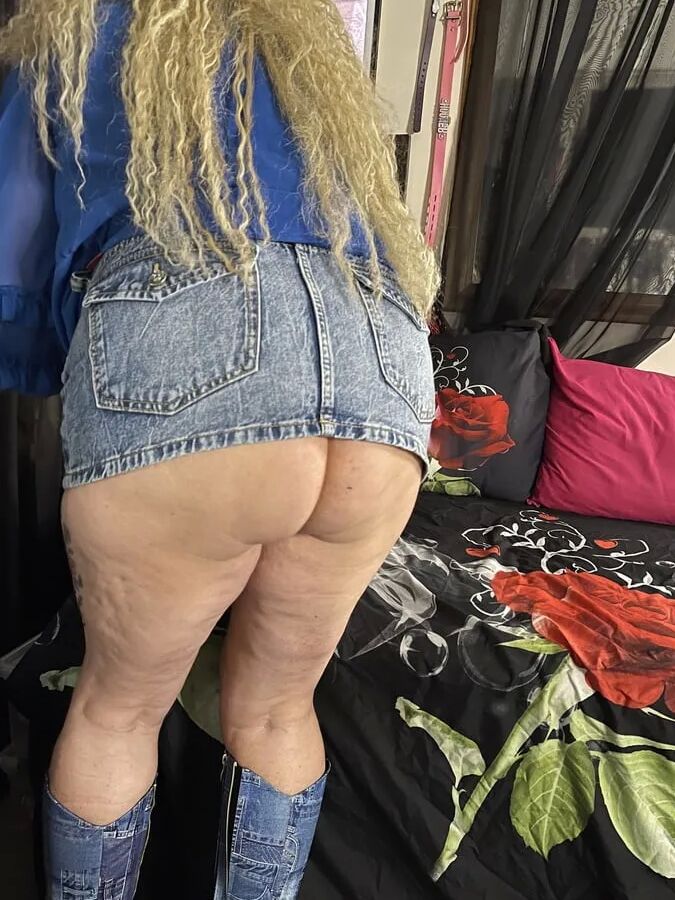 SLUT 600