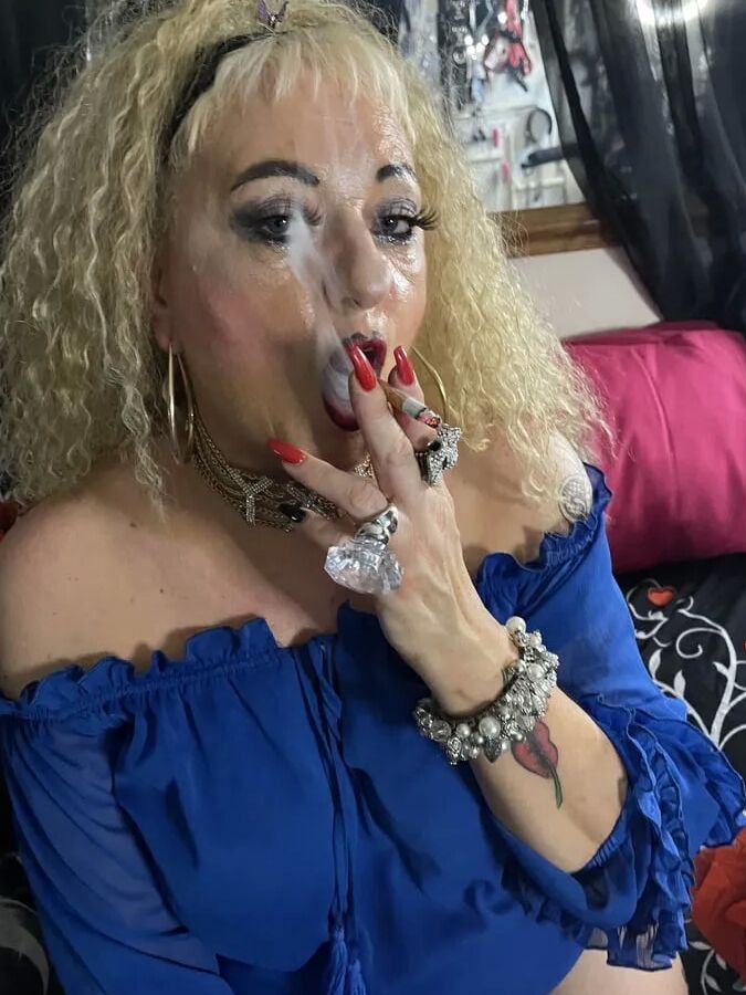 SLUT 600