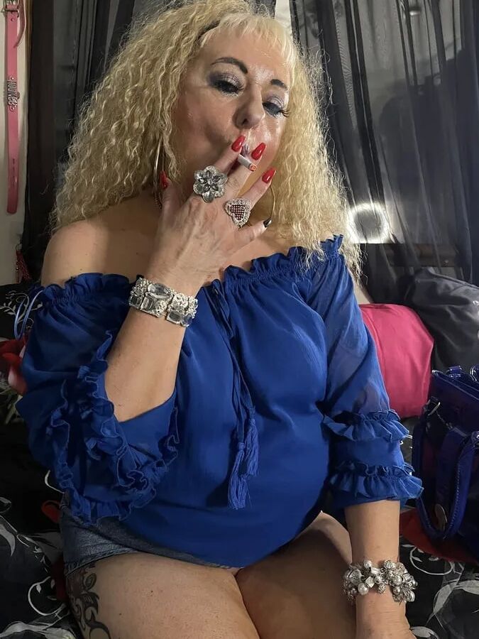 SLUT 600