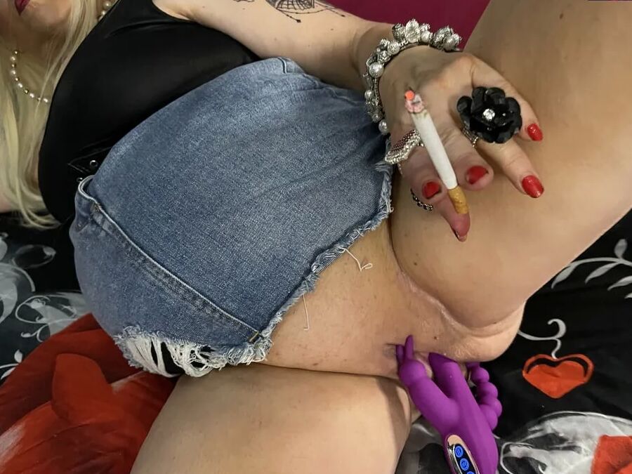 SLUT 597