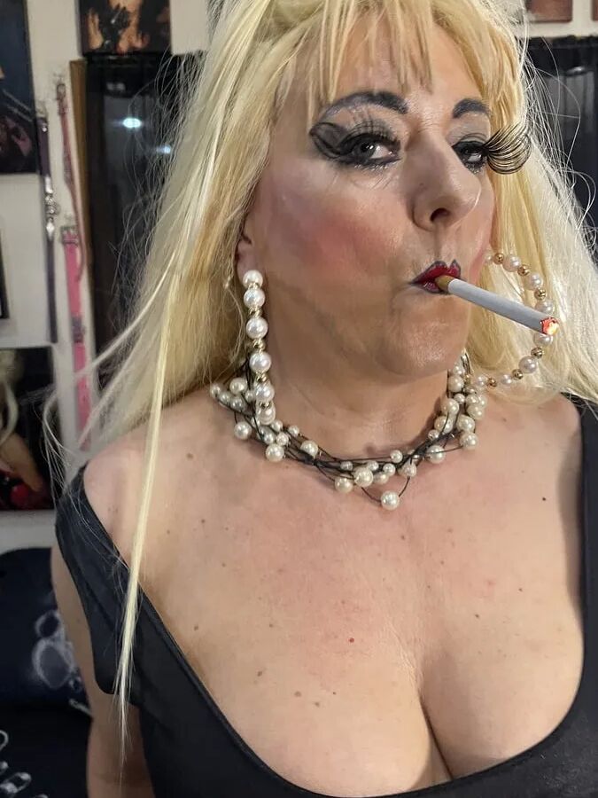 SLUT 597