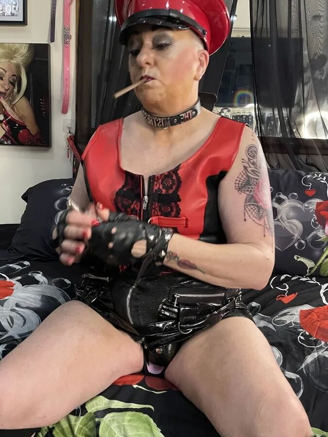 MISTRESS 53