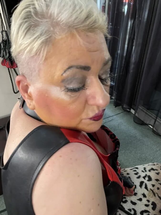 MISTRESS 53