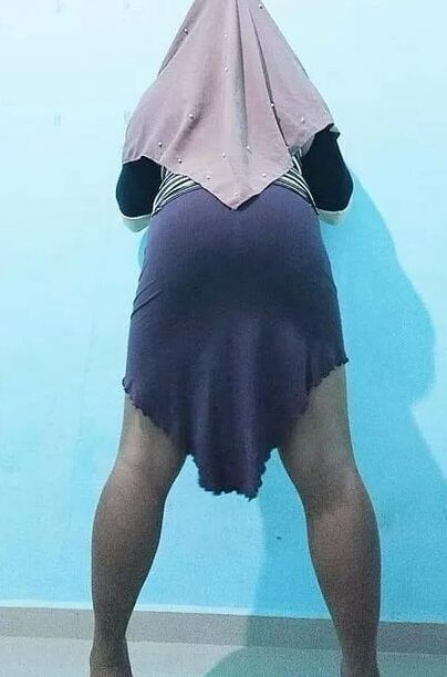 Dia horny dan sangee