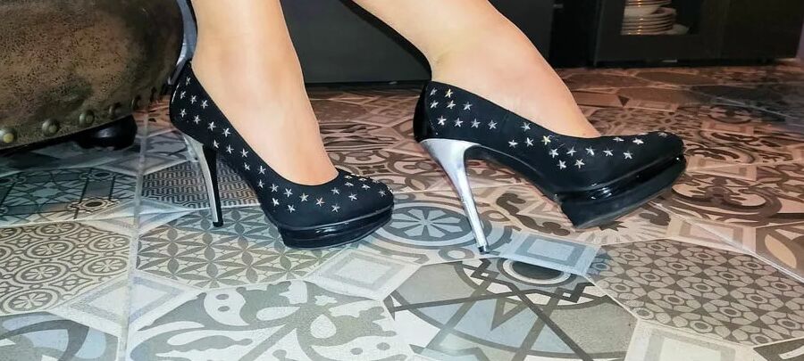 Sexy heels...want them?