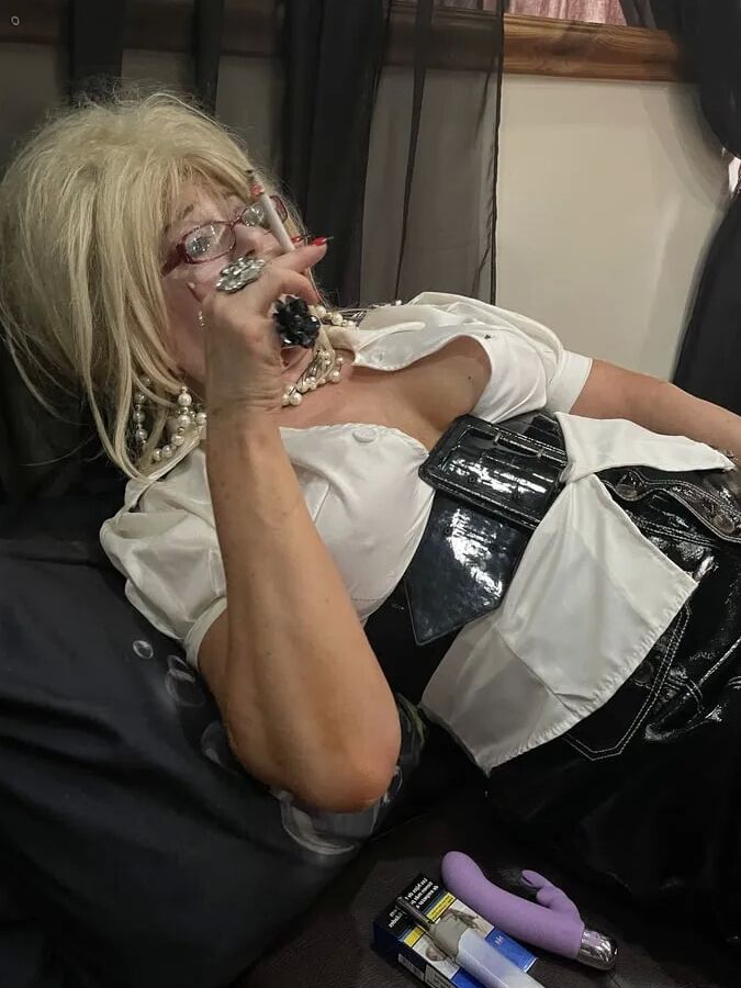 SLUT 592