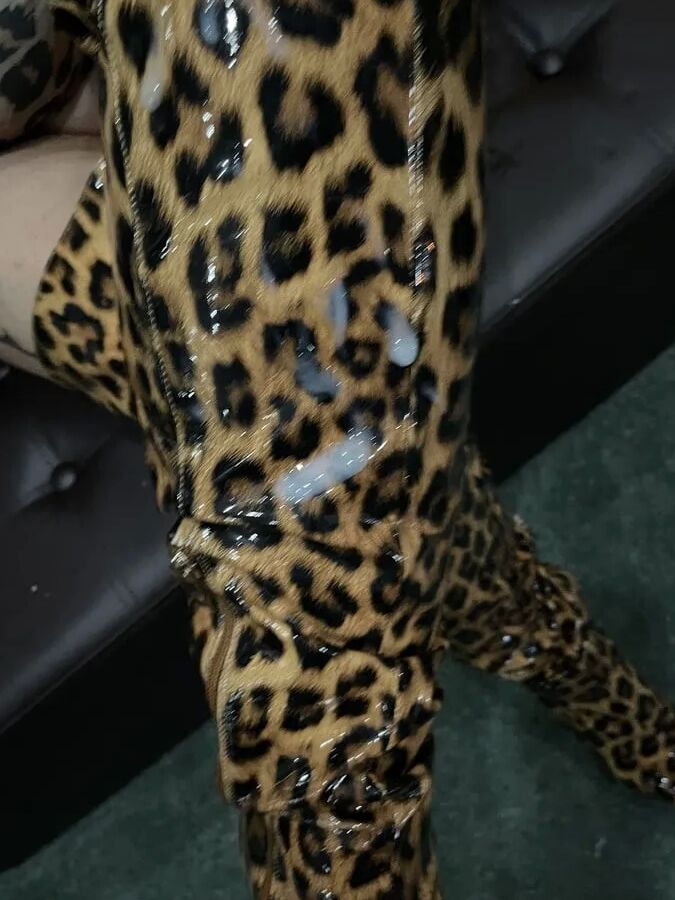 SLUT 590