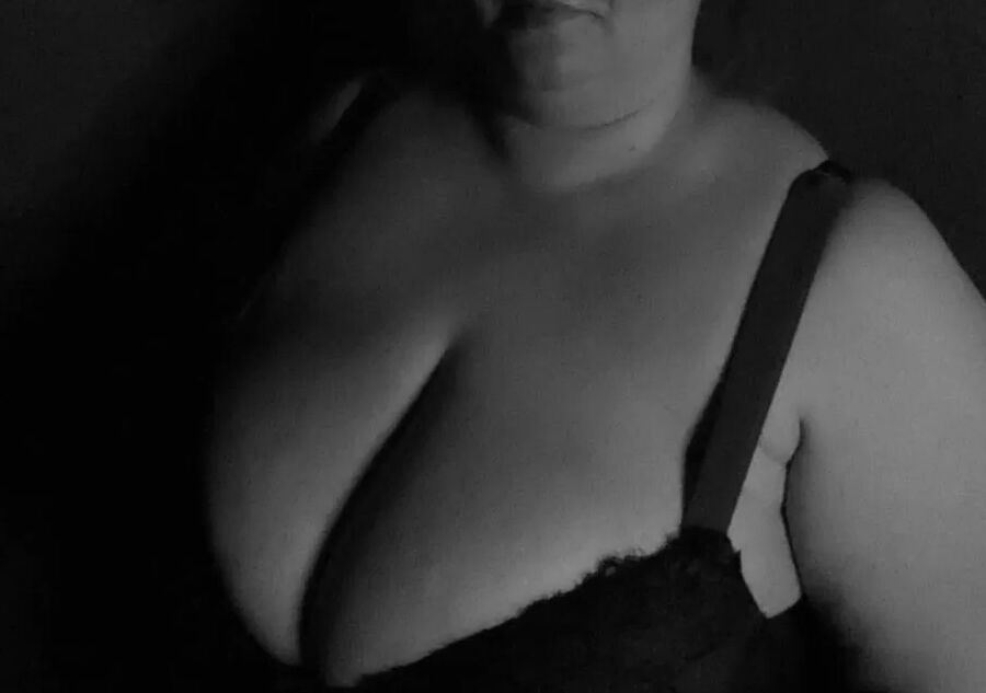 Black & White BBW