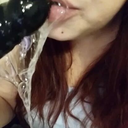 Gooey tight throat