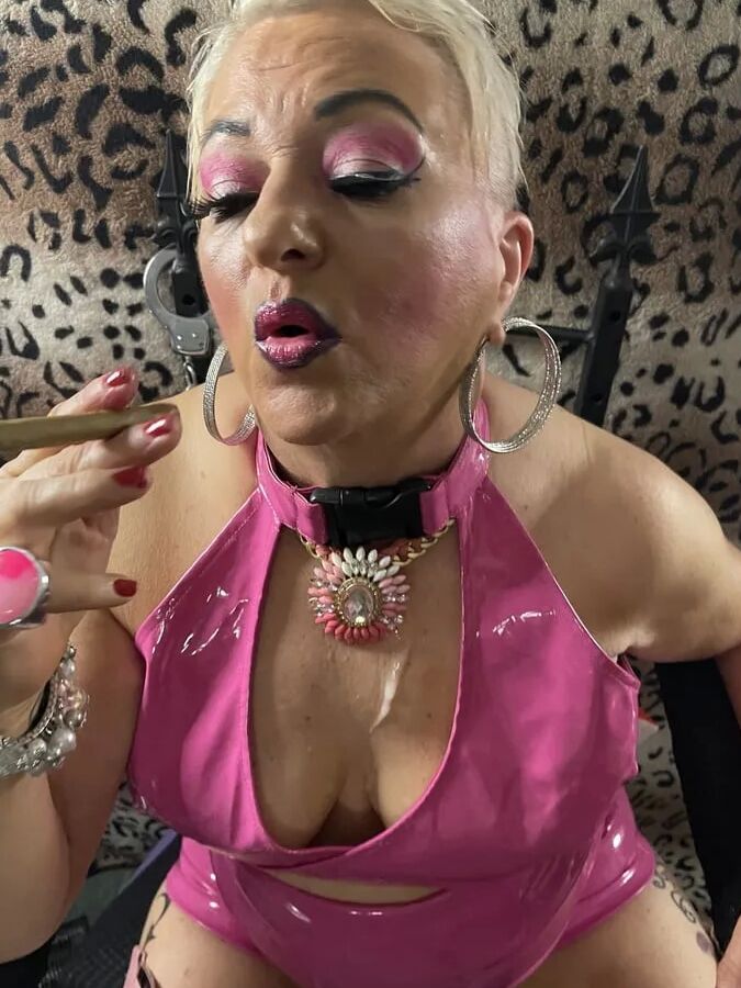 SLUT 411