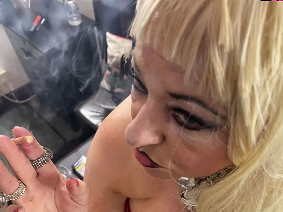 SLUT 568