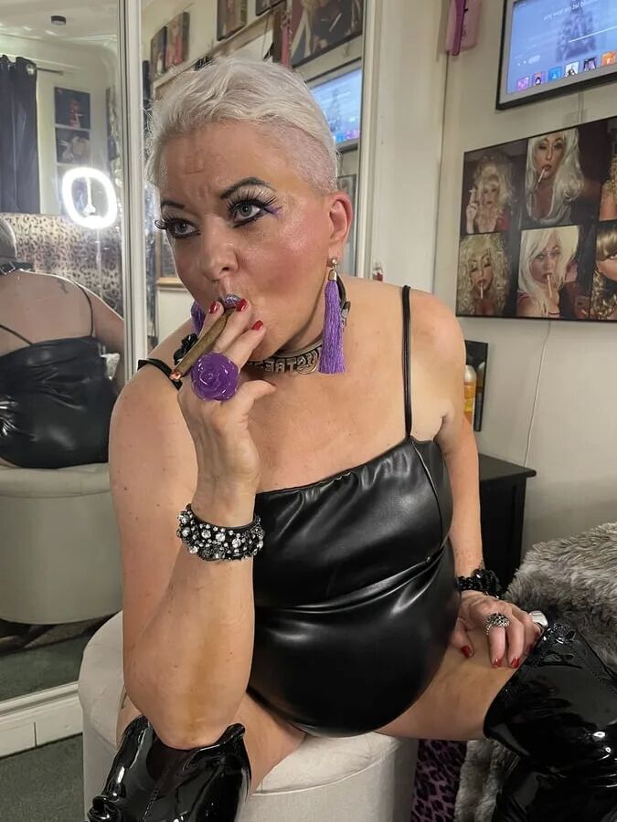 SLUT 471