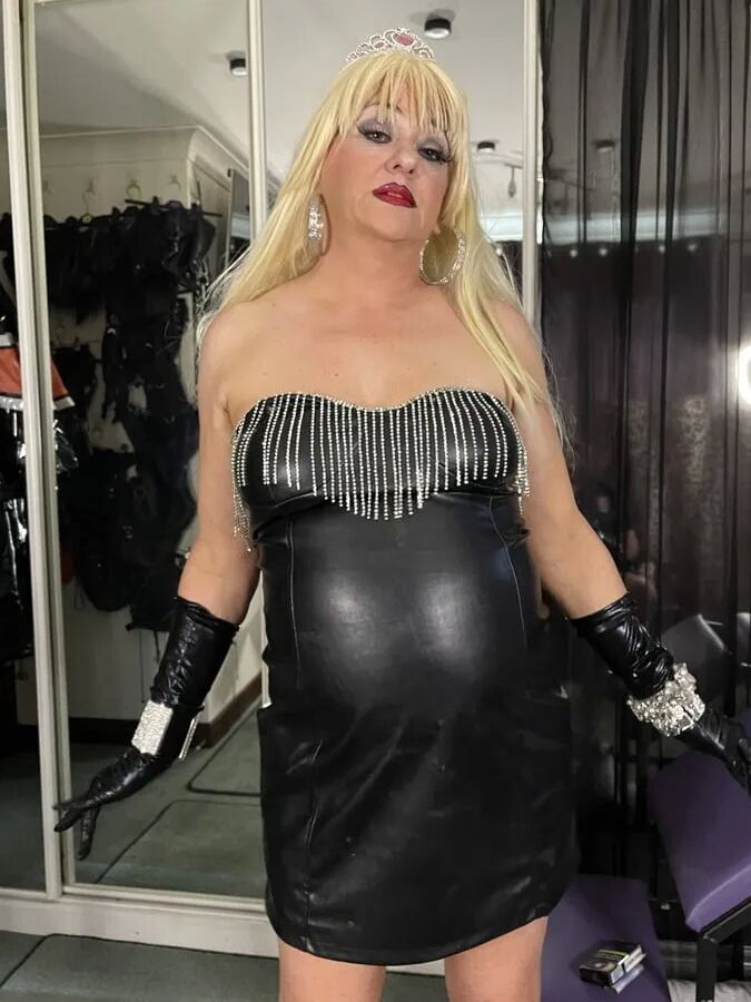 SLUT 181