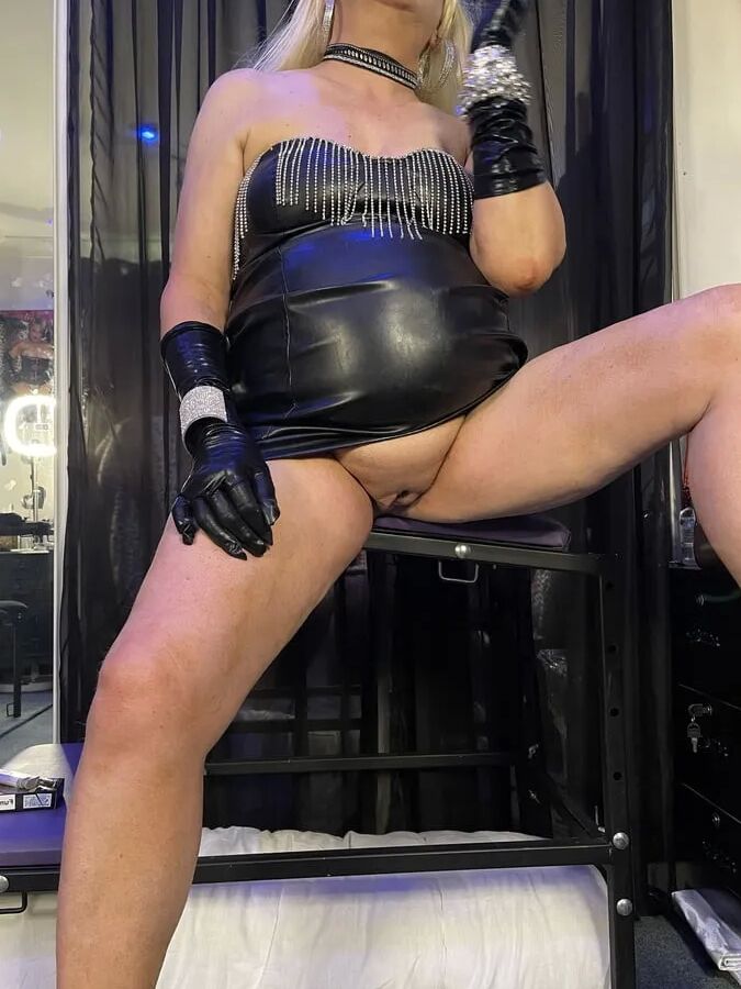 SLUT 181