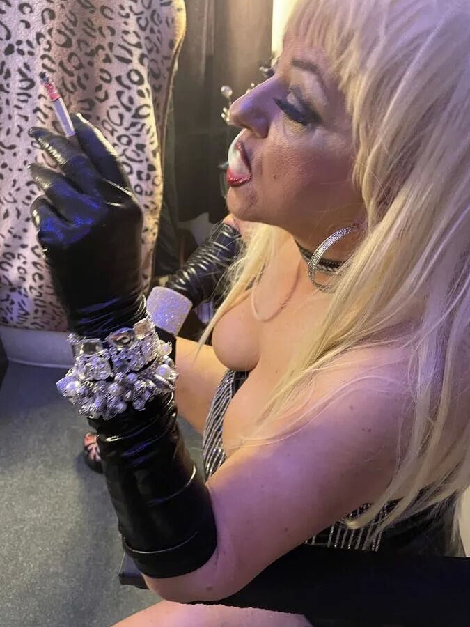 SLUT 181