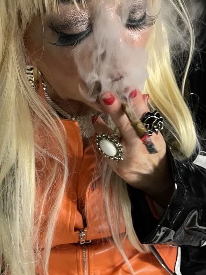 CHAV SLUT 7