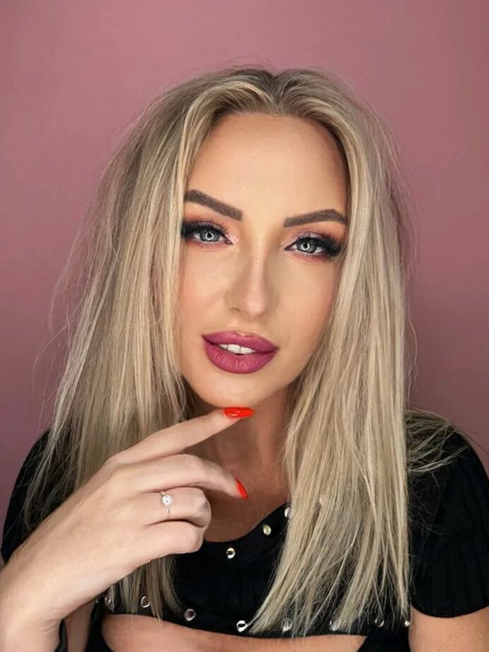 Amy page Free Photos