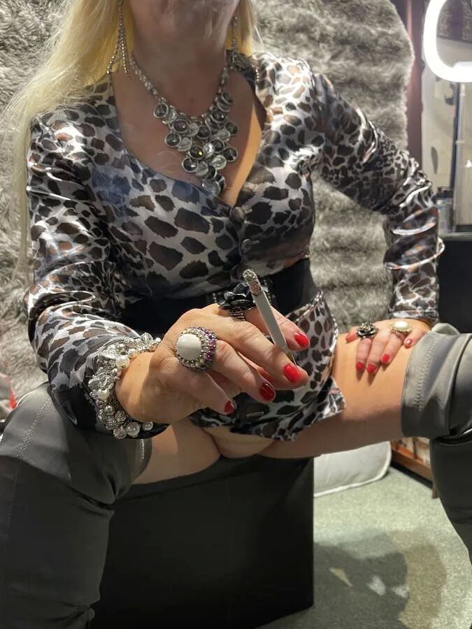 SLUT 177