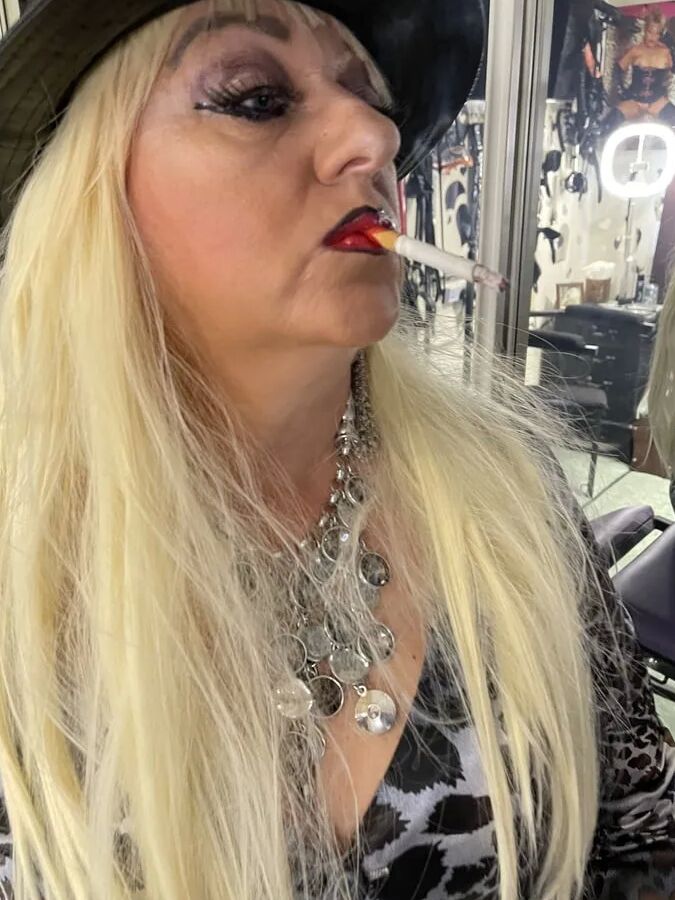 SLUT 177