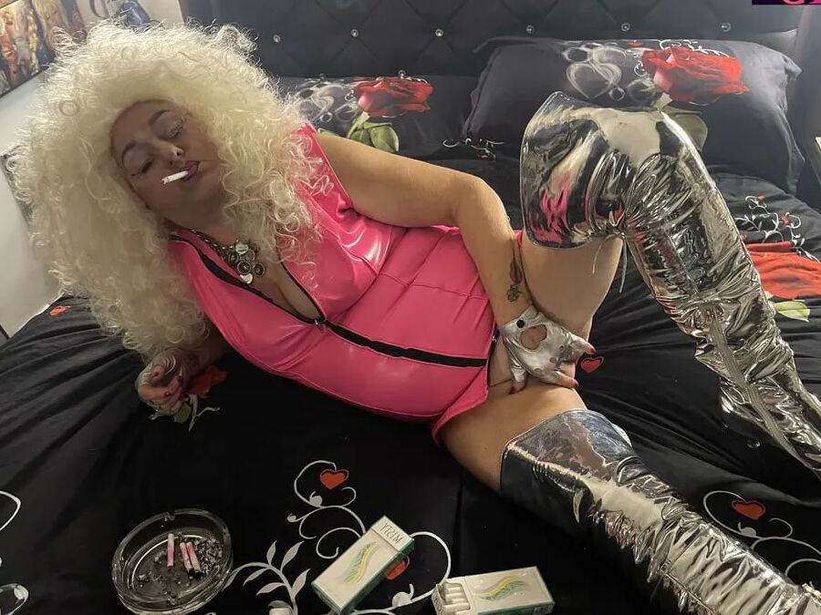 SLUT DIVA