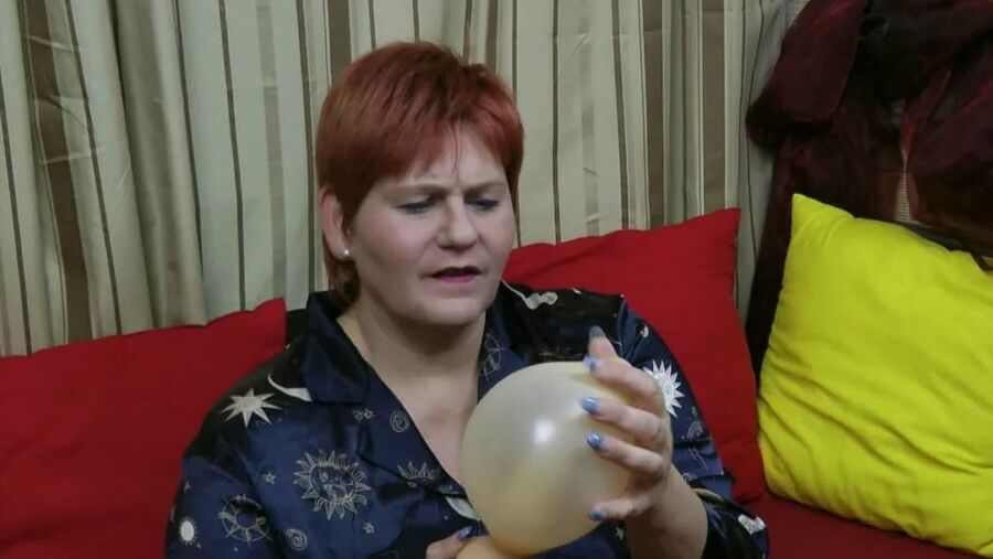 Pumping dildo Dirty Talk