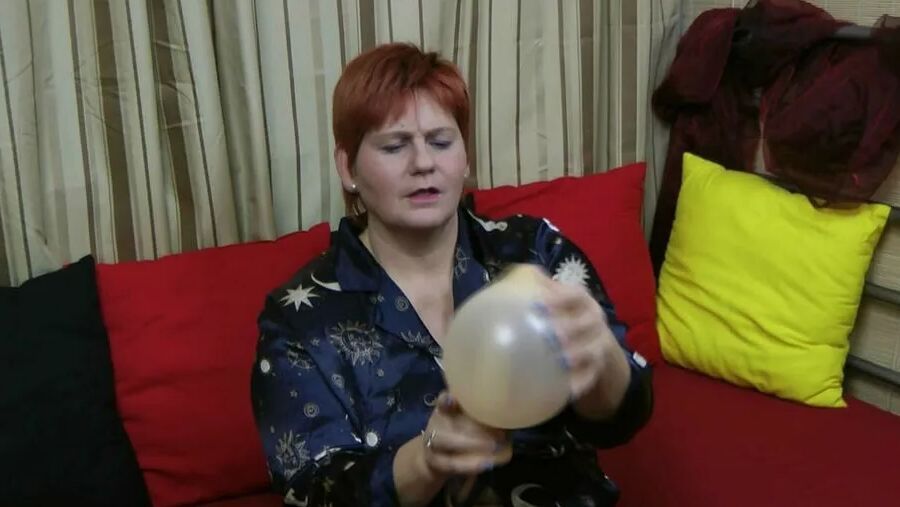 Pumping dildo Dirty Talk